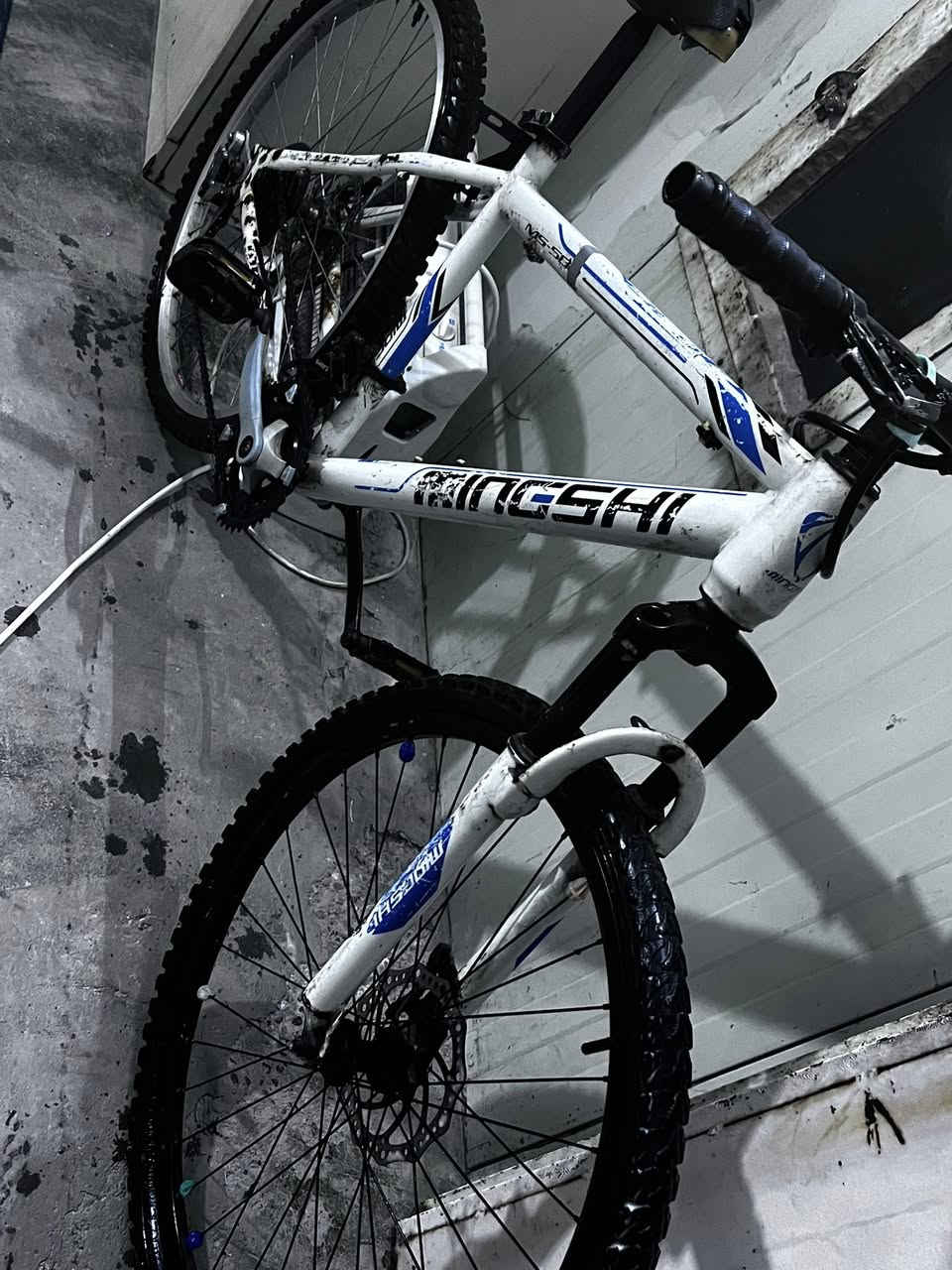 باسكل جبلي حجم26 السعر. 40الف مكاني زعفرانيه ***********
