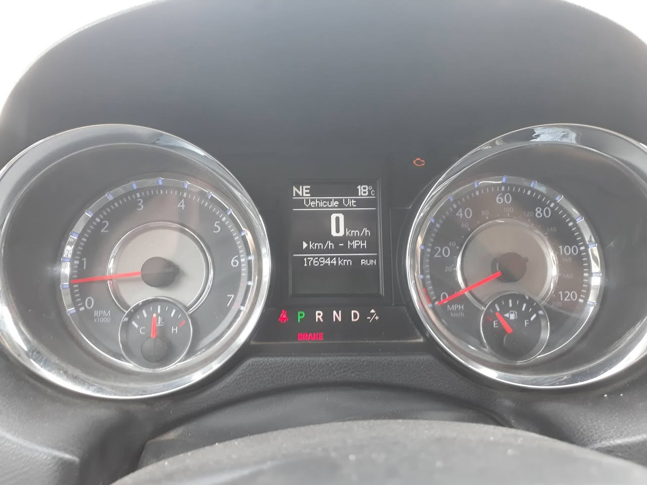 سلام و عليكم للبيع او امراوس السياره اكلين السعر 160 و بيه مجال حك الجيه السياره خير من الله تأخذه مابيه نقص المكان بغداد الطالبيه قرب مسبح الصفا الاستفسار ***********
