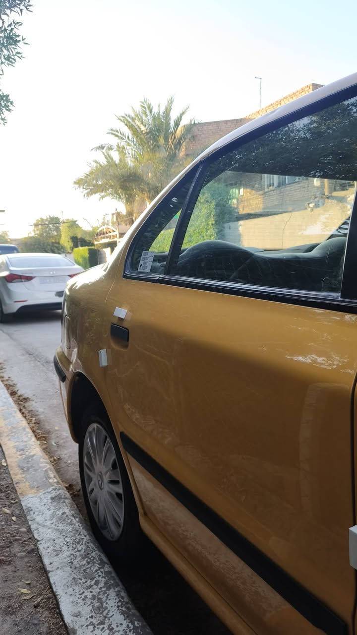 سلام وعليكم سمند موديل ٢٠١١ سيارة نضيفة وجاهزة مكينة كير حدادية خير من الله تبريد شغال غرفتهة نضيفة بيهة صبغ باب السايق وداير جاملغ خلفي والدوس بدون ضربة كهربائيات شغالة رقم بغداد مكان بغداد سعر ٣٥ وبيهة مجال رقم ***********
