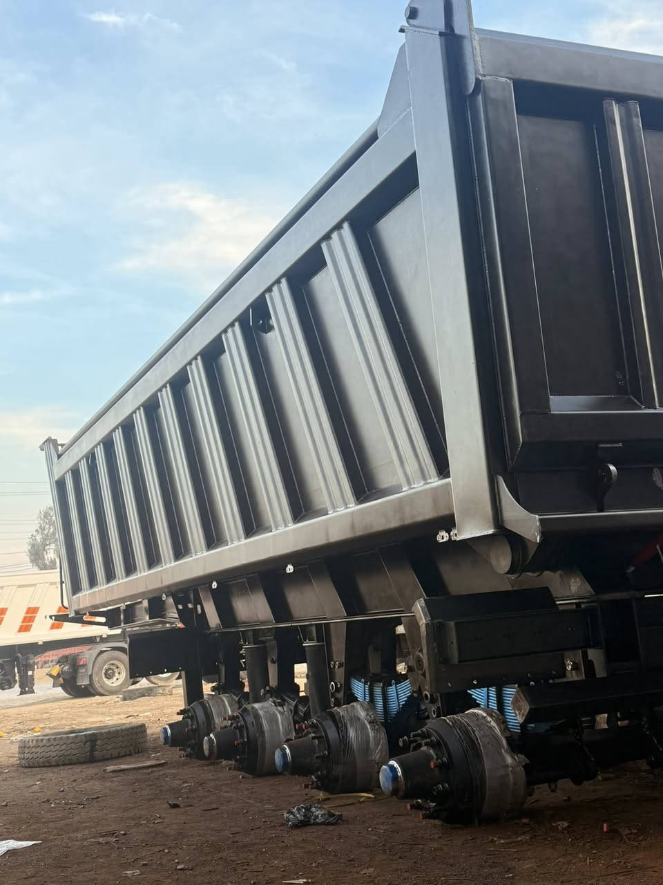 عربانه ماك نيسان للبيع تفاصيل ***********
