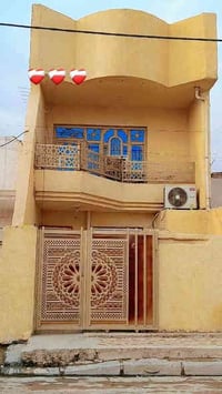 مشتمل ١٠٠م • ٤ غرف • حي الشهداء