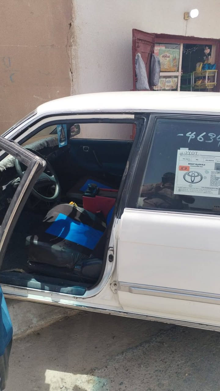 السلام عليكم سيدان للبيع موديل 90 مصبوغه حزام محرك 3000 والعنوان صلاح الدين بيجي، السعر 55.     /***********
