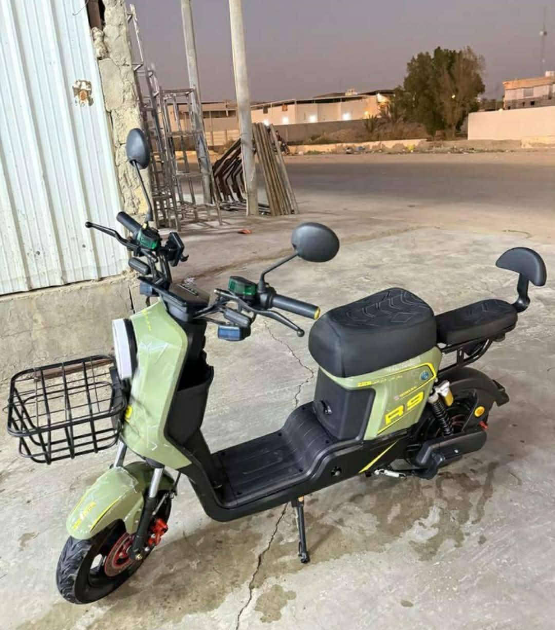 سلام عليكم دراجه R9 مديل 26 بطاريات 32 حجم ملف1800 عقل جوكر دراجه كفاله سعر390بيه مجال  قليل مكاتبه موجود بشهر8يوم 29 مطلعه فول نضافه *********** نضافه فول الزبير عنوان
