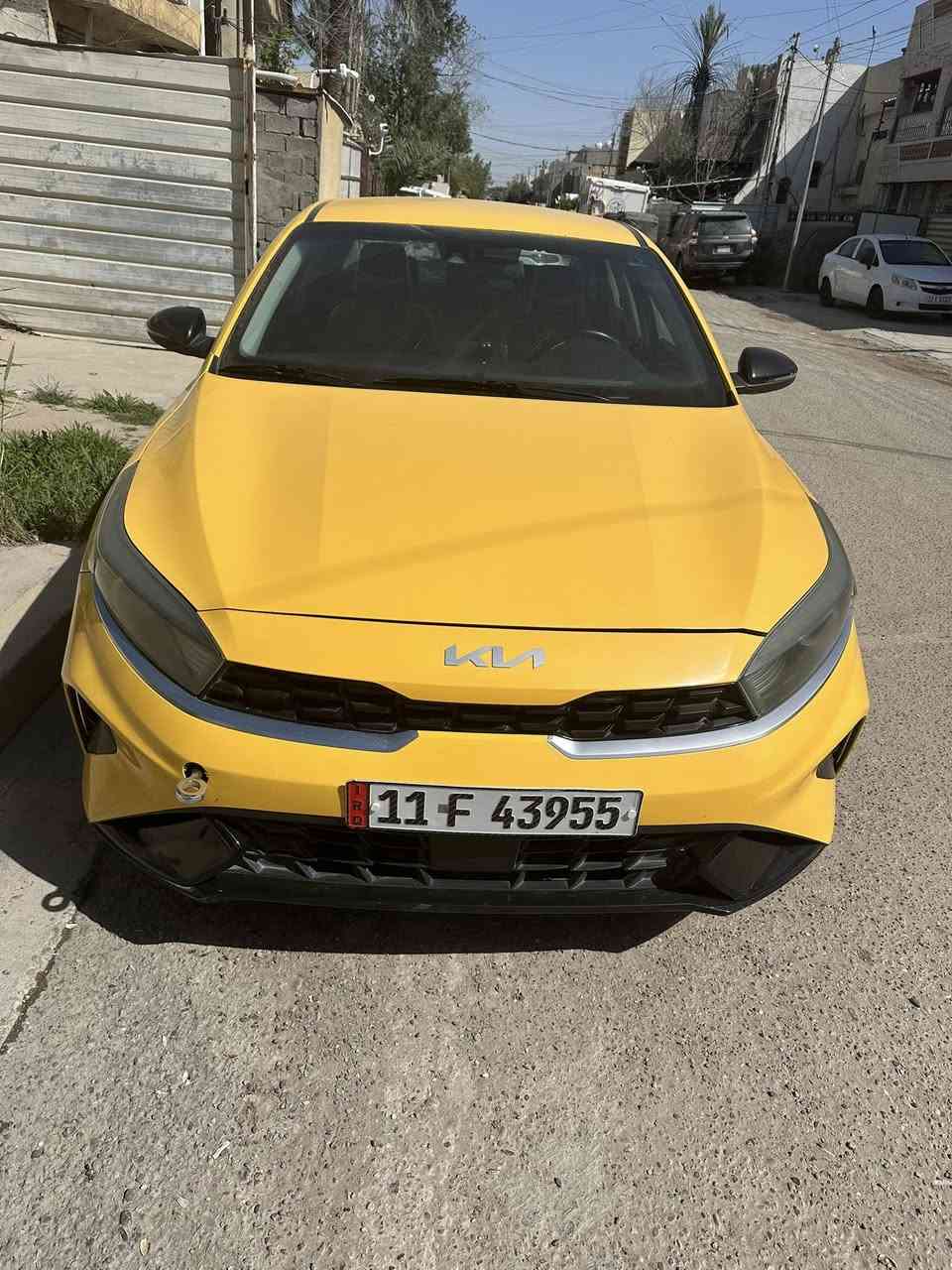 سلام عليكم فورتي ٢٠٢٣ امريكي مثل ماموضحه بلصوره السيارة فقط البنيد مبدل لا شاصي ولا لغد
السيارة جاهزه من كلشي منضومت غاز السيارة بحي الجهاد غير متواجد على الفيس السيارة سعرها ١٣٠ او بيها مجال الرقم ***********
