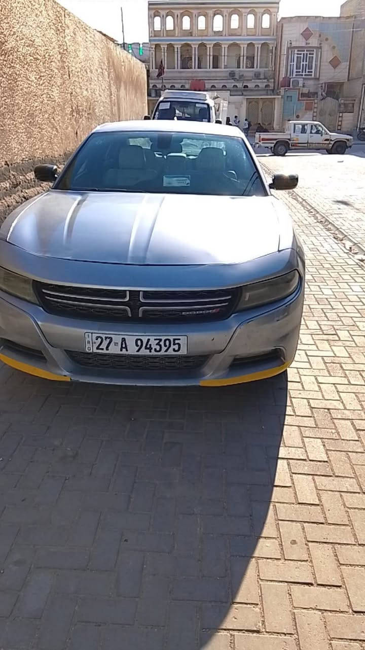 السلام عليكم
جارجر موديل 2016  فوريل رقم انكليزي دولي جاهزة من كلشي كفالة عدا حدثها الموجود بالصور السعر 170 ورقة وبيه مجال للشراي مكانها محافظة المثنى قضاء الرميثة للاستفسار الاتصال
 ع رقم ‭٠٧٨٠ ٢٢٦ ٩٣٣٠
