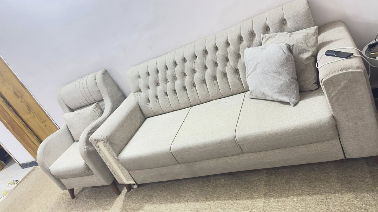 للبيع  نص تخم فقط الي بالصورة والضرر مبين  خلي سعر
 وبالعافية عليك مكاني بالكريعات قرب حسينة الزهراء ماعدي توصيل


**إذا كنت صاحب هذا الإعلان وتريد حذفه لأي سبب، رجاءا أرسل رسالة إلى الدعم الفني**