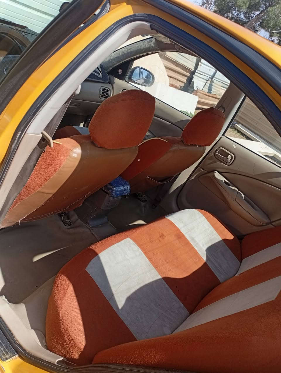 السلام عليكم السياره للبيع السنين نيسان اراوس اذاكم راوس العنوان السياره هيت الانبار ***********
