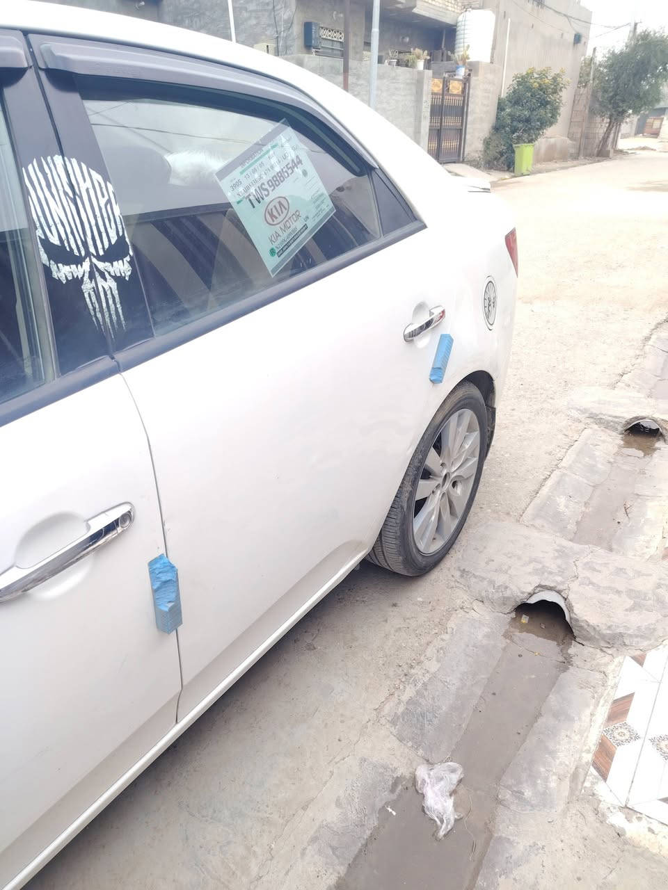 السلام عليكم سيراتو  موديل 2012 خليجية محرك 1600 دوش المرغوب سيارة جديدة. كير محرك كفالة تبريد تدفئة كلة شغال دوشمة جديدة صدرهة جديد كاملة مكملة السيارة السونار مرفق مع المنشور   السعر 110 وبيهة مجال العنوان ديالى ناحيه بني سعد ***********
