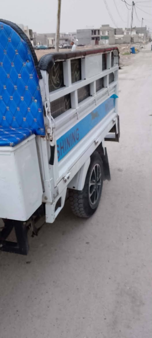 السلام عليكم للبيع ستوته ام طير ستوته نضيفه مال جني مكفوله كفاله عامه من لحيم اوراق كامله موديل 2023ستوته بعد جديده مكينه الفين السعر مليوني 300وبيه مجال الطيبين مكاني ديالى بعقوبة تحرير الرقم***********
