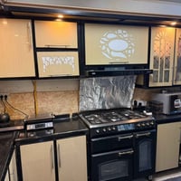 كاونتر • ١٠٠ • غربي