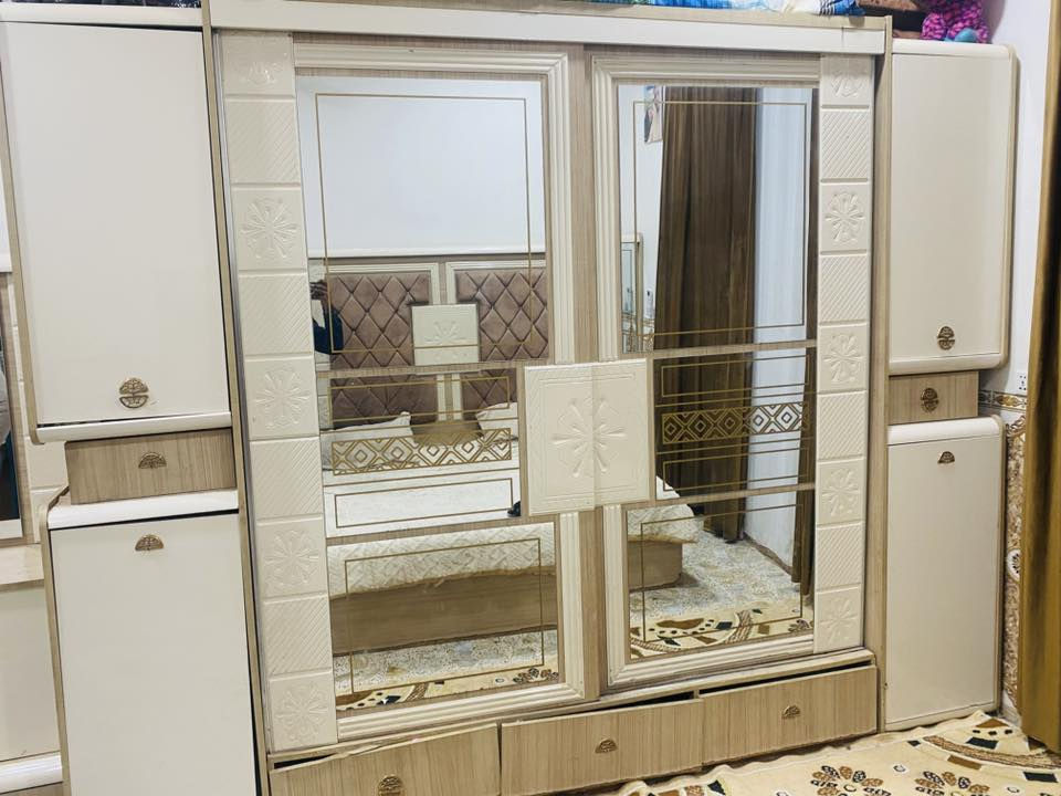 غرفه خشب تركي نظيفه ب400 اتصل ***********
