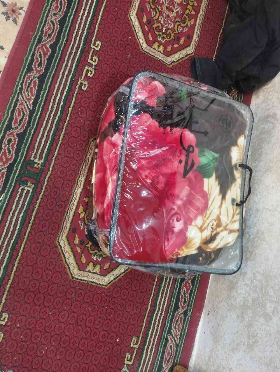 اثاث بيت كامل للبيع مكاني الزبير الدريهميه ***********
