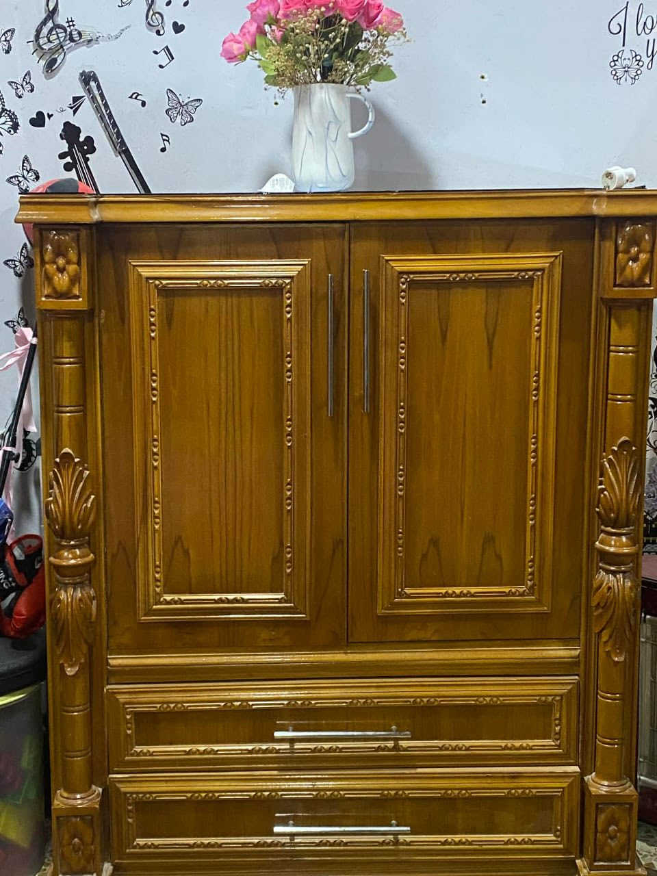 غرفة نوم خشب ثقيل ملكي ابراج(7)قطعع 
التواصل خاص***********
