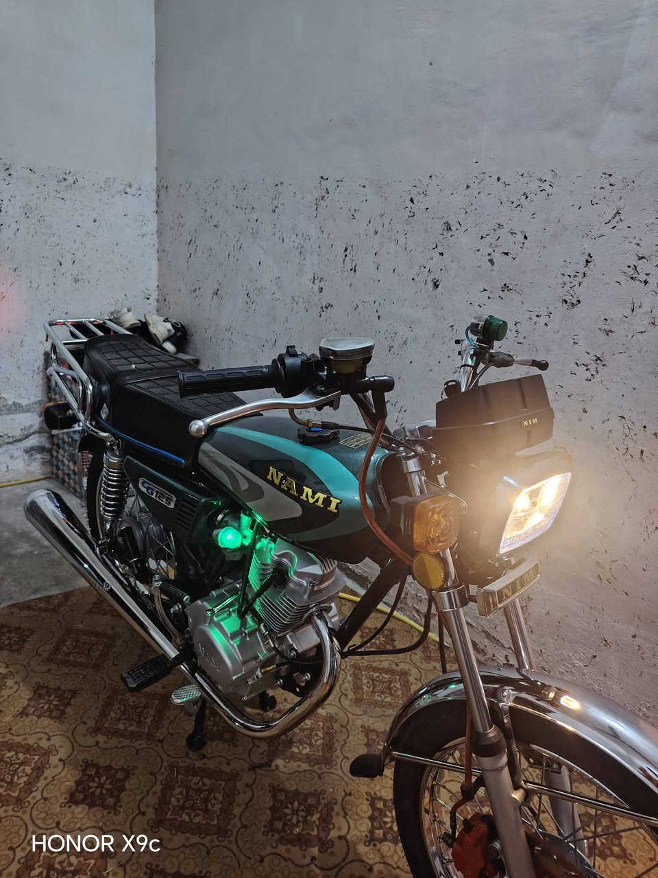 وكيلها العارضي
شاصي 19 وتعمير كلة 26 على انطلاقة .. للمراوس بستوتة سعر 1200 وبيها حگ الجية مكاني نجف حي ميسان

دراجة جاهزة مابيها ولا برغي نقص

وكيلها العارضي

***********
