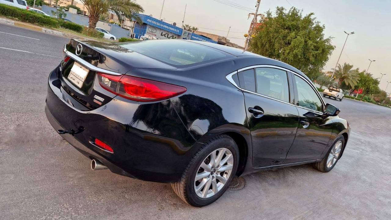 السلام عليكم للبيع
 مازدا 6 ياباني 2016 فول مواصفات عدا الفتحه اشاير مري دبل كزوز شاشه تحكم ستيرن قطعه صبغ الجاملغ الخلفي كير محرك صدر بشرط حلوه السياره ما شاءالله تحويل ثاني يوم السعر 115 وبيها مجال بسيط مكان السياره الانبار الحبانيه تحياتي للجميع للاتصال ***********
