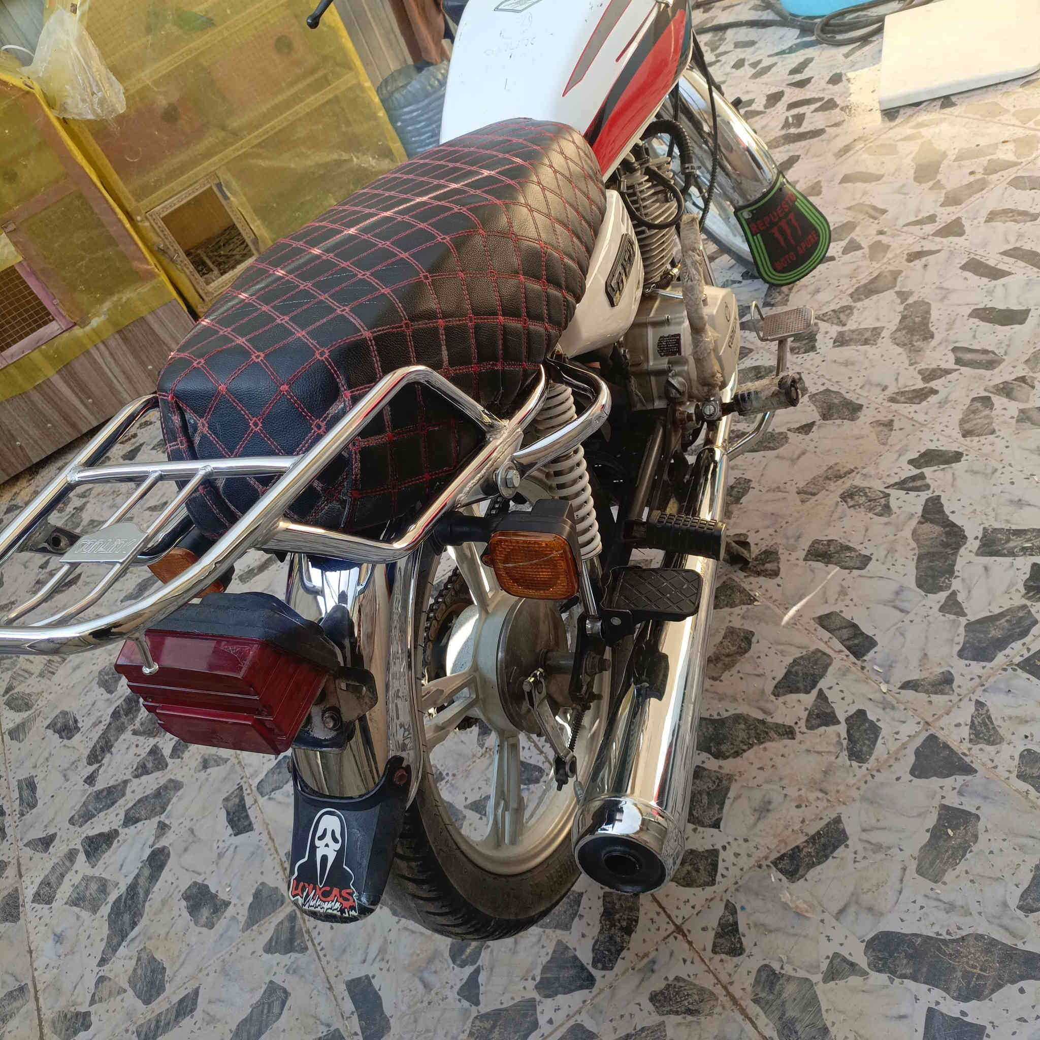 سلام عليكم دراجه ايراني موديل 22مرقمه صالنصه جعره وطكه دراجه جاهزه مكان فلوجه  السكنيه متواجد فيس وهاذ رقمي ***********السعر 1300بيهة مجال
