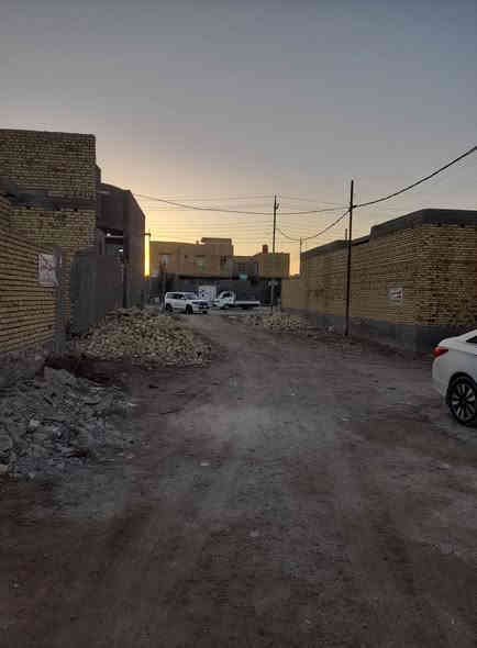 قطعة ارض زراعي للبيع منطقة الصخيين قرب جامعة ذي قار 
شارع حسينية الامام الغائب مساحه ٢٠٠متر الوجه ١٠ ونزال ٢٢ عرض الشارع ١٠متر 
لل استفسار اتصل على 
***********
