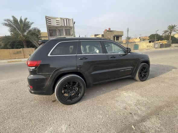 جيب موديل 2014 فئه لمتدد فول مواصفات 
السياره بنراما
كشنات جلد 
شاشه جبيره 
كامره دواره 
حساسات 
اشاير بالمري
 كشنات كهربائيه
خزن ميموري
كامره اماميه 
كشنات تدفئه وتبريد 
ستيرن تدفئه
سماعات + دمام 
جنطه شفط 
ويل اس ار تي + تخم تاير جديد
السياره مصبوغه حزام بدون دواخل بدون دواخل 
السعر 148 مع المجال 
للاستفسار 
***********
