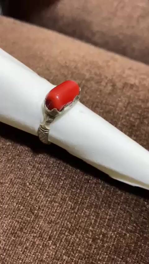 سلام عليكم ورحمه رمضان كريم .الله يتقبل الطاعات انشالله .....
تحف من الجزع اليماني القديم .مع قطعة مرجان تونسي طبيعي بصياغات انتيك للمبدع علي عنوز .....اي ستفسار خاص وبلخدمة


**إذا كنت صاحب هذا الإعلان وتريد حذفه لأي سبب، رجاءا أرسل رسالة إلى الدعم الفني**