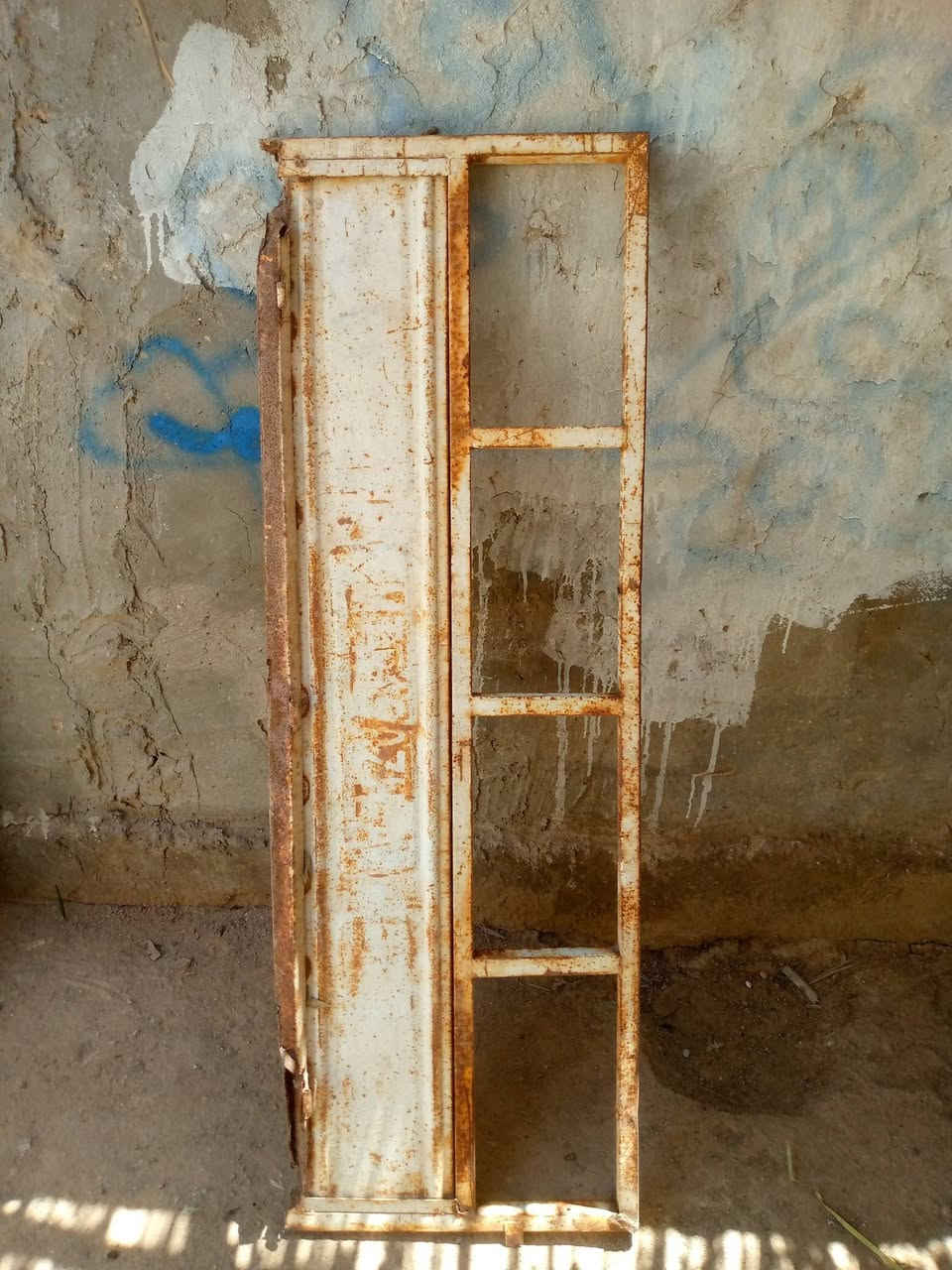 السلام عليكم صفاحيه للبيع حلوه أو جارده بس عوزه تبديل البوريه الجوه السعر 35 أو بيه مجال مكان نجف كوفه علوت الفحل


**إذا كنت صاحب هذا الإعلان وتريد حذفه لأي سبب، رجاءا أرسل رسالة إلى الدعم الفني**
