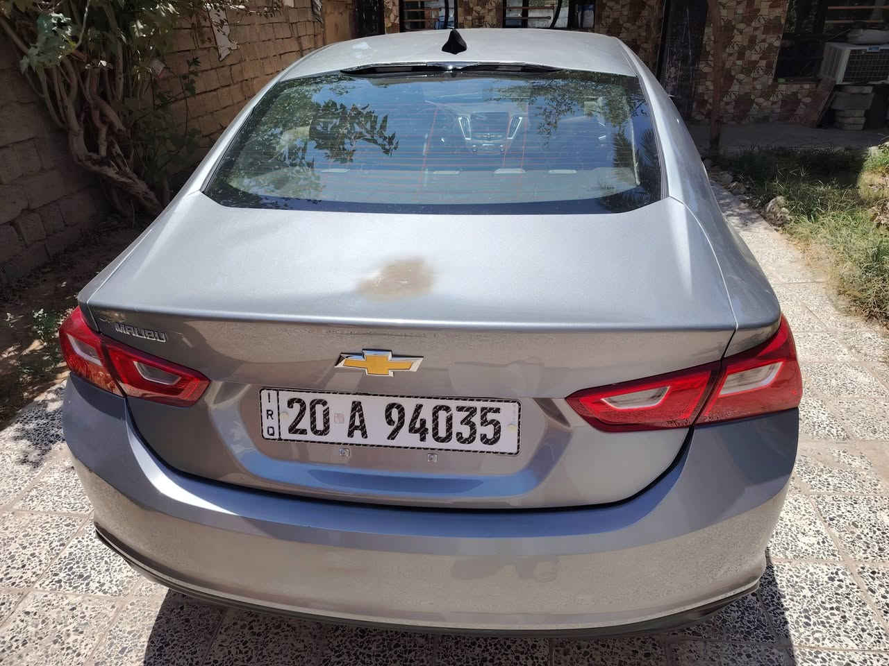 للبيع ماليبو ٢٠٢٤ نص فول ماشيه ٢٢ ألف بيه ٥ قطع صبغ معوقين رقم ديالى انكليزي بصمه تشغيل عن بعد محرك ١٥٠٠ تيربو السعر ٩٥ ورقه وبيه مجال رقم ***********
