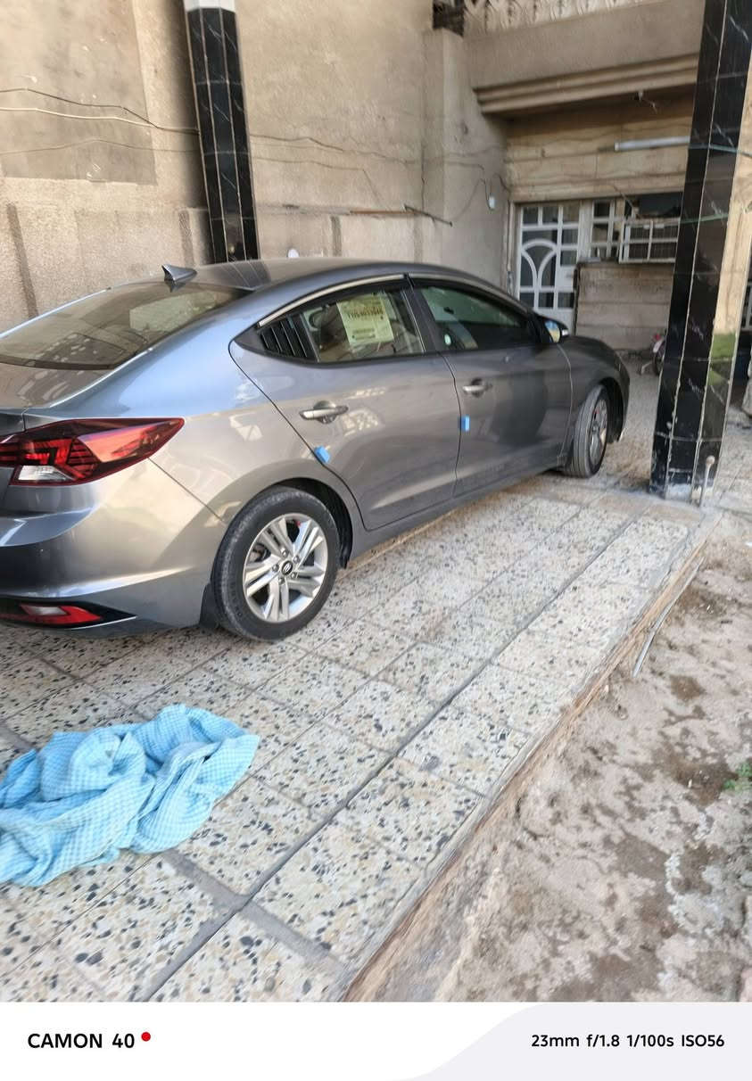 النترا وارد امريكي ٢٠١٩ كير اي تي بلاد محرك دوش سنويه مجدده باسمي هزه جديدة  ارقام انكليزي
حادث بدون شواصي ولا لغود ولا ايرباك صور الحادث بلمنشور تبريد منظومه جديدة ثلج 
ماشيه ١٣٩ 
السعر ١٢٢ وبي مجال قليل 
العنوان بغداد الامين الثانيه
***********
