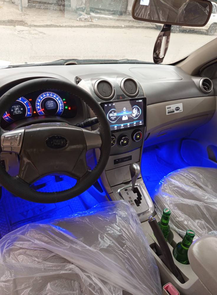 Byd  g3
بۆ فرۆشتن گێڕ و مەکینەی بە شەرت ✅
شاشە و کامێر و حاسە یە کوشن جلدە و سڵایدە تەبرید سارد و گەرم 🥶🥵
سەنەوی ئەسڵی لە گەڵ 
سعری 38 گەڵاو معامەلە 
*********** السليمانية, العراق
