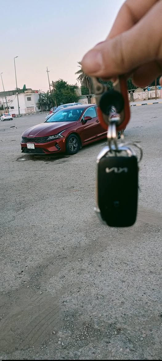 كي فايف للبيع موديل 23 وارد امريكي رقم بغداد معوقين مكينه 1600 تيربو مكينه كير صدر تبريد كلهه جاهزه السياره حلوه وجديده مكانهه واسط الصويره ،،معروضه ب150 بيهه مجال بسيط 
الااستفسار ع الرقم ***********
