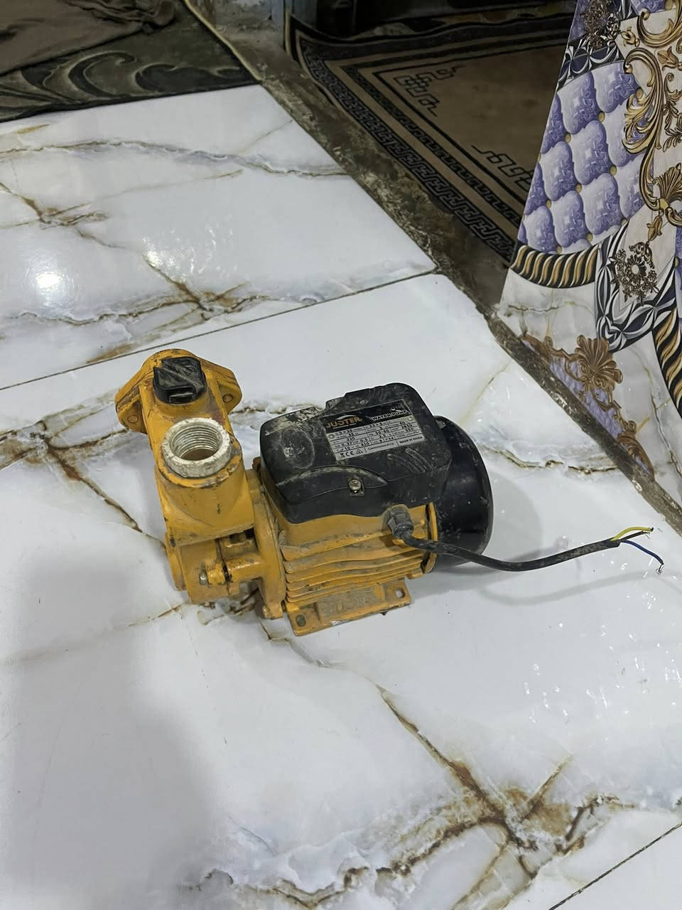 للبيع الاتصال ***********
