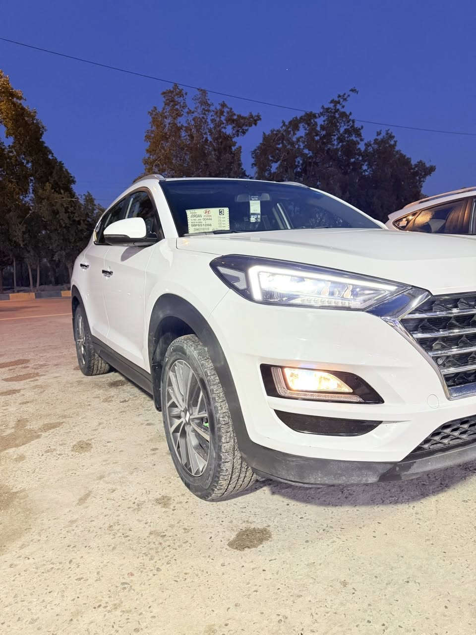 السلام عليكم
للبيع توسان موديل ٢٠٢٠ 

رقم بغداد 11 سنوية تنتهي ٢٠٣٠ 

(شركة الكاصد) كوري اصلي

بصمة تشغيل  لايت ٥ عدسات  

بكلايت لد مري شفط اشاير ترحيب 

هندبرك قدم  👟. تبريد قطعتين 

حساسات امامي خلفي

و بصمة ابواب كشنات كهرباء  جلد 

كاميرا دوارة تحكمات ستيرن 

٣ انظمه قيادة  السيارة  جديدة جدآ 

ماشية ٥٩ حقيقي شرط الفحص

السيارة مكفوله كفاله عامة من صبغ 

والتبديل والبارد والرصعات شرط السونار 

السعر ٢١٧مكان السيارة بالحلة 👉

اتصل او واتساب ***********
