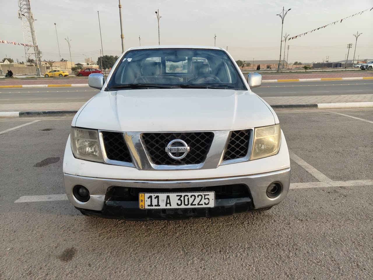 سلام عليكم للبيع بيكم نيفاره سعر 93 ستفسار أكثر *********** موديل 2009 كفالة من الضربة وتبديل  سياره جديده وجاهزه من كلشي  كير محرك بلاد رقم بغداد نكليزي حداديه تخم تاير تبريد سياره جديده  عنوان كربلاء
