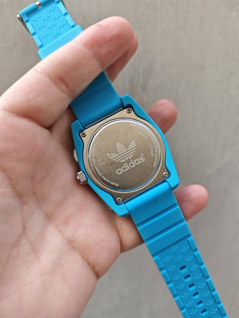 سلام علیکم. 
ساعە ریاضی من ادیداس اصلی للبیع. ربل ضد الحساسه. لون سمائی ممیز. مكینه یابانی باتری. نضیف و شغال مضبوط. سعر 25 الف.


**إذا كنت صاحب هذا الإعلان وتريد حذفه لأي سبب، رجاءا أرسل رسالة إلى الدعم الفني**