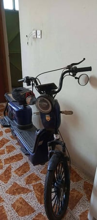 للبيع • دراجة كهربائية