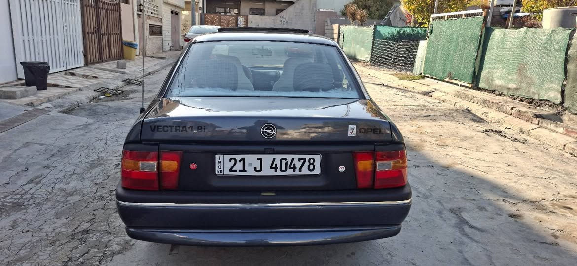 ***********///***********
شوێن: چەمچەماڵ   نرخ: 48
اۆپڵ مۆدێل 1995 مەکینە 18گێڕعادی
سەنەوی تا 2030 تازەیە
نمونەیە لە جوانی السليمانية, العراق
