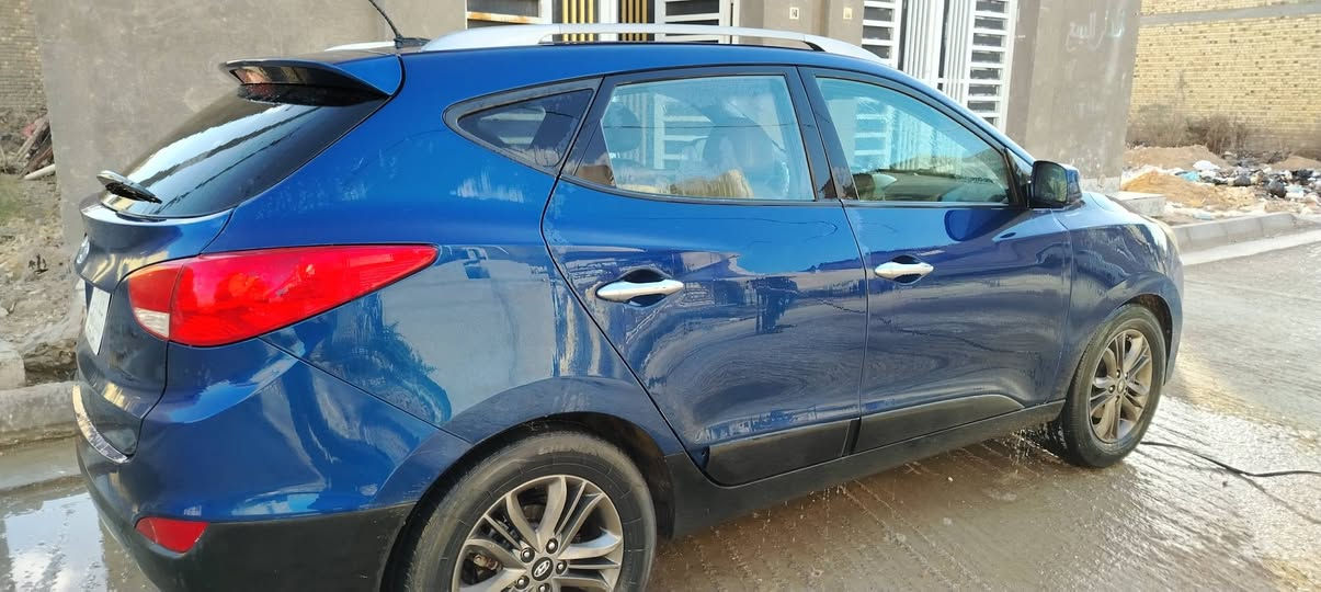 توسان 14 رقم واسط وارد امريكي ضررها جاملغ عكس السائق. مع حزام صبغ أثر جراد..تحكم جهتين شاشه اندرويد بلوتوث أواكس حاكيه مانع للانزلاق. كامره بلادي .. تحويل بإسم المشتري كوت حي الجامعة. ***********
