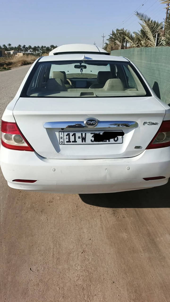 بي واي دي F3
سنويه ل27
موديل 2012  كير اوتوماتيك 
ماشيه 172 حقيقي 
مكينه وكير على وضع الشركه مامفتوحات
 تخم تاير جديد 
رقم بغداد الجديد
كفاله من الصبغ والتبديل 
جراد بسيط كلش
السعر 68وبي مجال 
مكان السياره الديوانية 
***********
