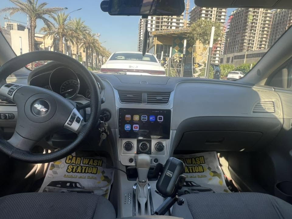 ماليبو ٢٠١٢ خليجي محرك ٢٤٠٠ 
سيارة بدون صبغ بيها بارد بسيط مواصفات lt 
السعر ٧٧ وبيها مجال مكانها بغداد للاستفسار ***********
