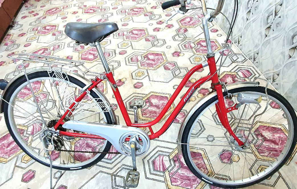 باسكل 🔴 ياباني 🇯🇵
حجم 26 🚲
بريكات أمامي وخلفي شغالة
بداله عكرب 6 نمر شغاله
حساس لايت 🔦 ثلجي شغال
 قفل 🔐 ورا شغال
باسكل نظيف مال حاوية
 الون احمر 🔴 لماع
📍 المكان: الناصرية – قضاء سوق الشيوخ
💰 السعر: 95 ألف
يوجد خدمة توصيل 🚚 لناصريه فقط 
التواصل خاص سوق الشيوخ, ذي قار


**إذا كنت صاحب هذا الإعلان وتريد حذفه لأي سبب، رجاءا أرسل رسالة إلى الدعم الفني**