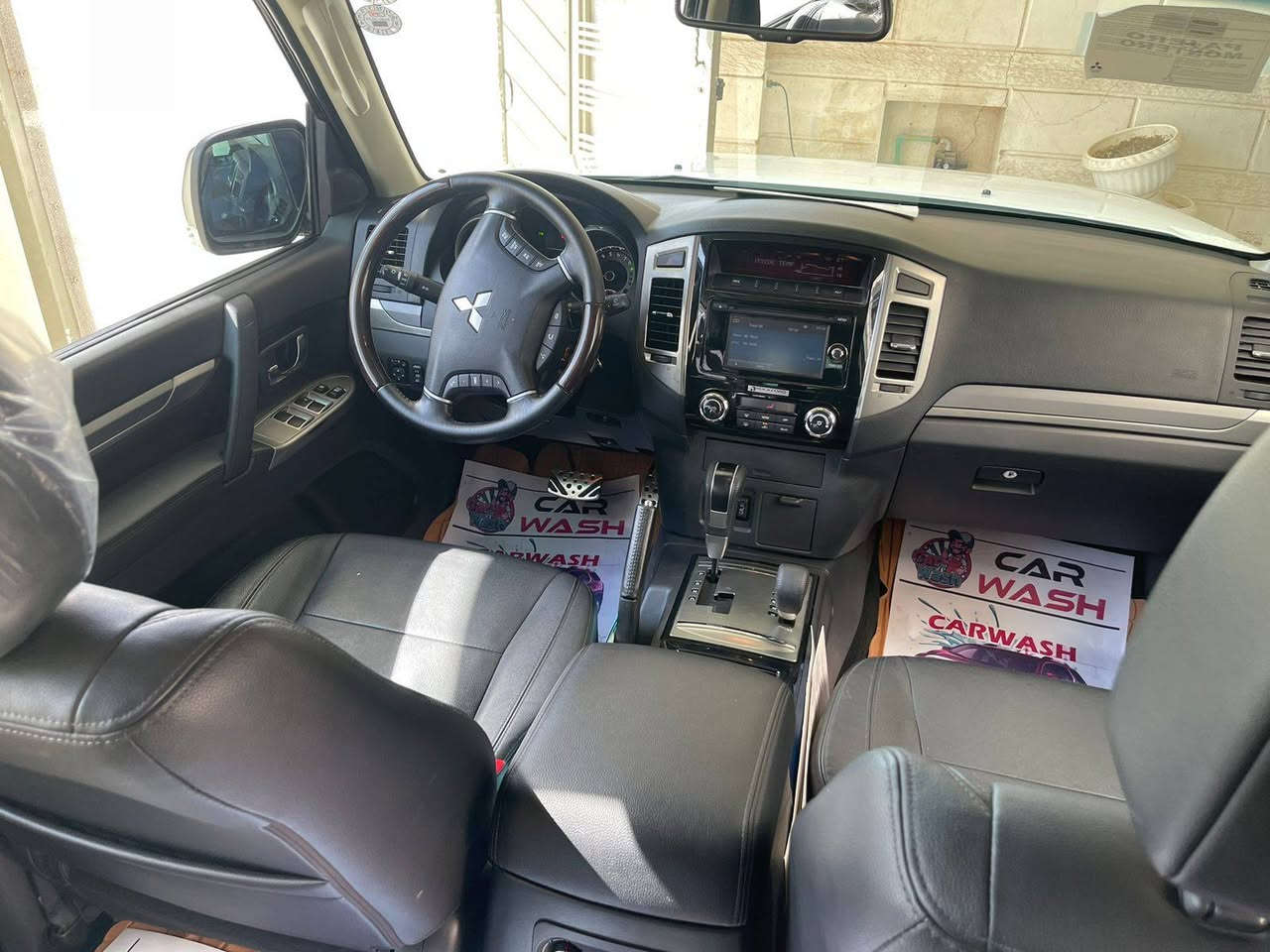 باجيرو موديل 18 مواصفات جلد اسود ومحرك 3800 حبتور كاميرا خلفيه واماميه شركه رقم اربيل ماشيه 94000  باسم ولد صديقي من بغداد مكان السياره حله..شرط تجي تفحص وتطلع وتشوف وسونار وتخابر المالك وتتفق الا تدفع فلوس اي شي يريحك بخصوص موضوع السياره  السعر 225
وهذا رقمي 
***********
