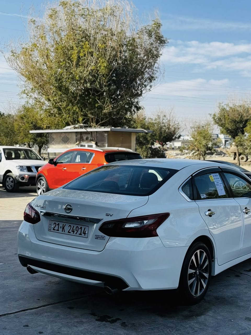 السلام وعليكم
Nissan Altima 2018 SV

((لگيت بنظافتها بموديلها تجي تشلع عيوني))

حادثها بونيد وجاملغ

بدون دواخل بدون ايرباك

باقي السيارة بدون بارد بدون شخوط

((ماشيه 78 الف))📦

سنوية ورقم جديد للـ2029

السعر ١٣٥ وبيها مجال بسيط

عنوان قضاء كلار

***********

***********
