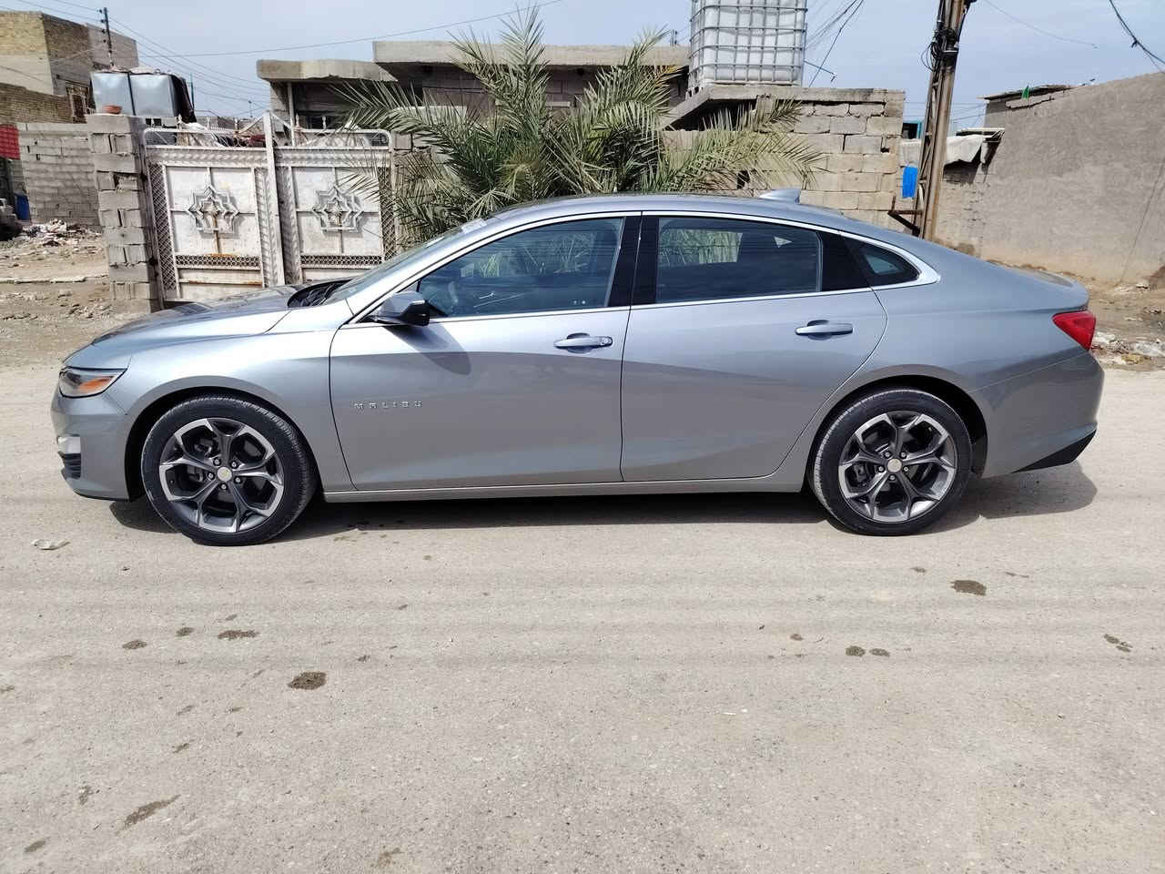 سلام عليكم ماليبو 2023 وارد أمريكي حادثهه باب الخلفي مكاني بغَداد للاستفسار  ***********
السعر 120 وبيهه مجال
