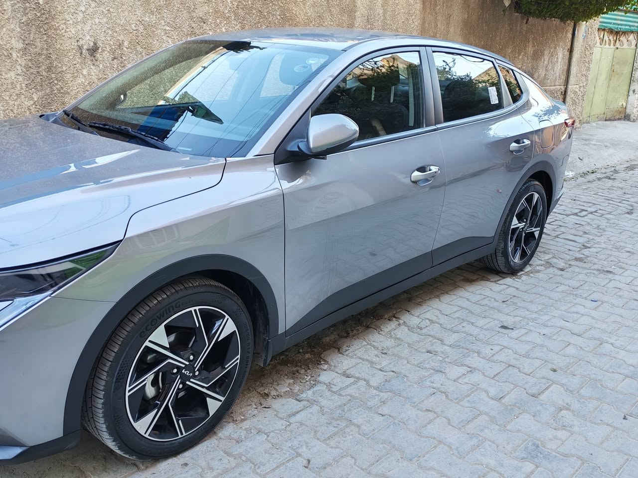 K3 الشكل المكسيكي
مواصفات السياره معروفه
بيه طخه بسيطه بالبنيد ماشيه ١٨
السعر ١٥٠
رقم الموبايل ***********
