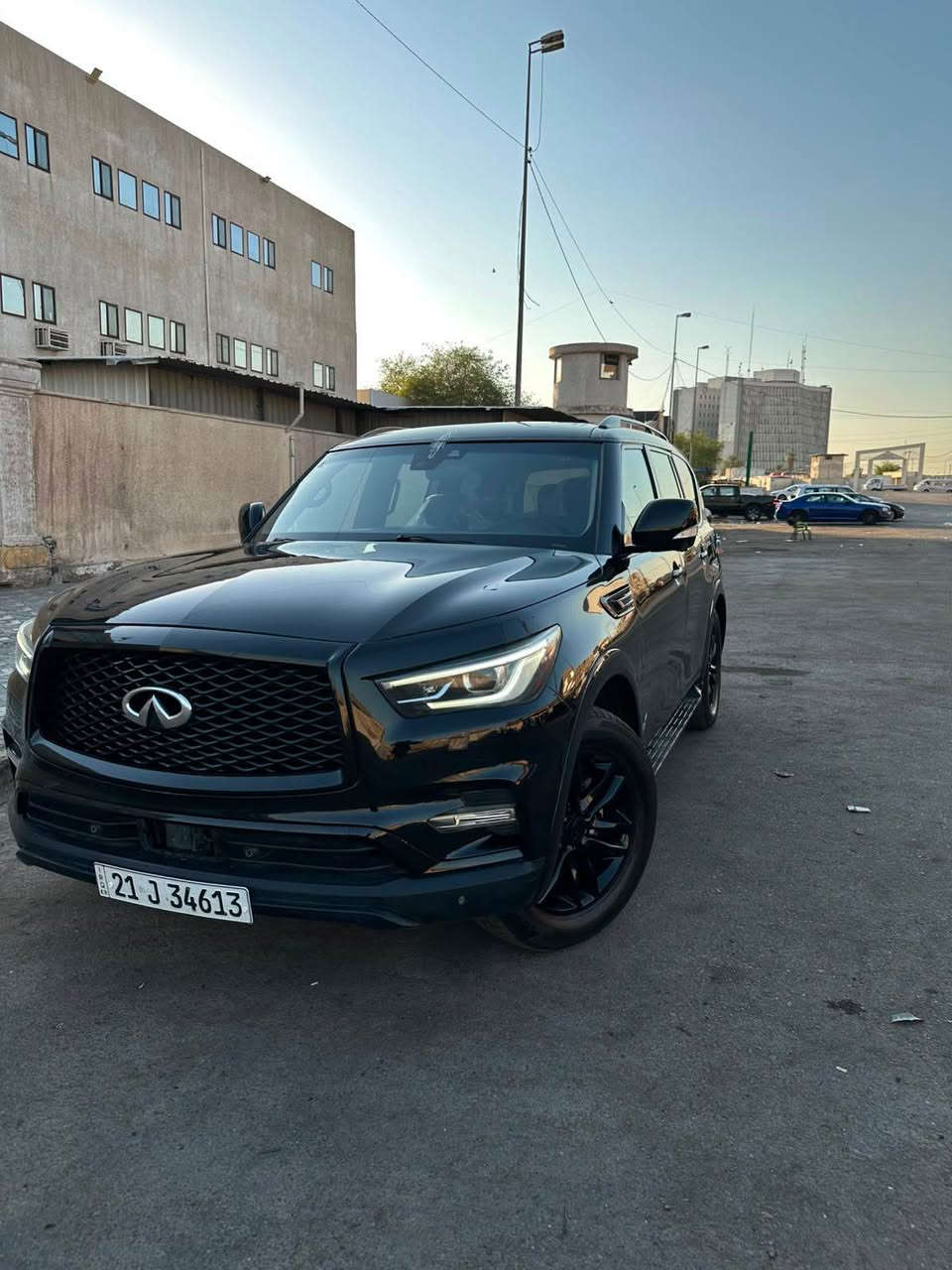 للبيع انفينتي qx80  VIP اعلى موصفات 
‎ 🔸 🔸 موديل 2021  🔸 🔸 
⚔️⚔️⚔️⚔️⚔️ 
ماشــية :- 100 ميل
‎ وارد امريكي ضررها جاملغ وباب الصدر قطعتين صبغ ايرباك ستيرن فقط 
سياره جديده لووك كامله مكمله 
‎ 🔸مواصفات 
🔰كشنات جلد كهرباء 
💠 داخل لون اسود 
❇️ عدة انضمة للقيادة جبلي ثلجي عادي رملي
‎ 🔸محرك 8 سلندر 
‎ 🔸3 شاشات 
‎ 🔸5 كامرات 
‎ 🔸كراسي الامامية تدفئة+تبريد 
‎ 🔸ستيرن كهرباء + فول تحكم 
‎ 🔸رادار امامي 
‎ 🔸سلايد 
‎ 🔸ثلاجة 
‎ 🔸7 راكب 
‎ 🔸حساس امامي +خلفي 
‎ 🔸اضوية الامامية + الكشافات LED 
‎ 🔸مري الجانية شفط كهرباء 
‎ 🔸ماوس تحكم في شاشة الخرائط
‎ 🔸كراسي الخفية كهرباء + كراسي الوسط 
‎                              🔸🔸 مرقم سليمانيه  الجديد 
🔃
‎🔸بصمة  +  تشغيل عن بعد
السعر :- ٢٩٥ ورقه وبيها مجال والسعر مناسب 
 جوة سوك بالنسبة لخواته ونضافتها 

جواها تخم تاير  جديد ياباني اصلي 🛞🛞🛞✅
 وباتري جديد وادامة كاملة ⚡️ 

((((مكانها بغداد ))))
للاستفسار :- *********** يوسف بغداد, العراق
