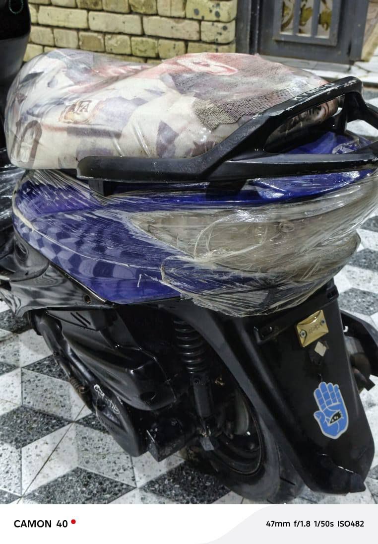 سلام عليكم دراجه جي فور حلوه نكره  سلف نهضه قويه لايت اشاير فتح جنطه مفتوحه ولفات شرط مكينه صافيه ماينسمع له صوت دراجه خير من الله 350 ***********واتساب فقط
