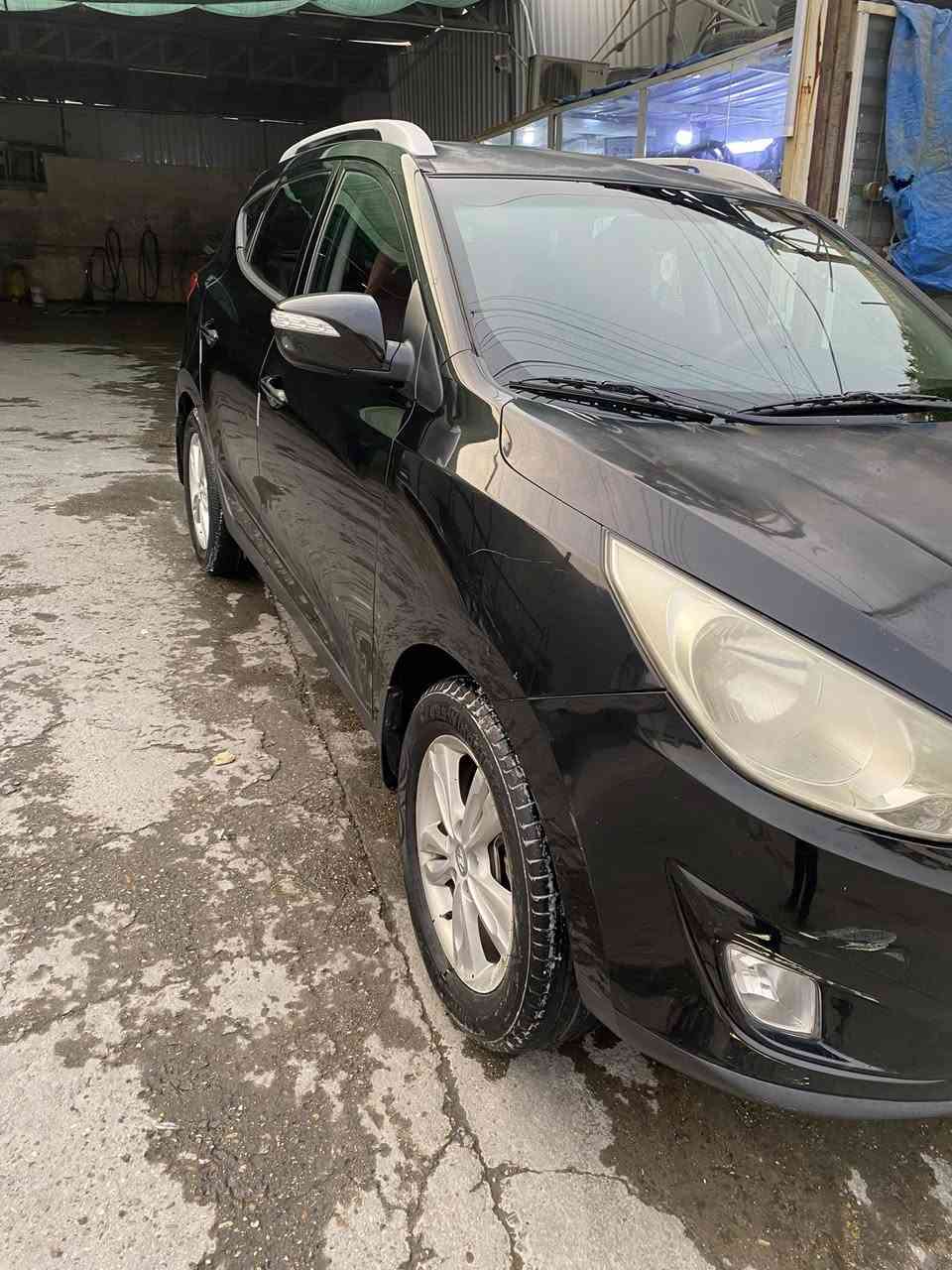 السلام عليكم
من رخصة الادمن

توسان 2012 للبيع - رقم أربيل (باسمي) تحويل مباشر

 • المواصفات:

 • السيارة خليجية، بدون حادث.

 • يوجد بارد بسيط في حاجب الضوء الأمامي جهة السائق.

 • بارد بسيط في هلال الجاملغ الخلفي جهة السائق 

 • المحرك، الكير، الصدر الأمامي والخلفي مكفول.

 •  وبطارية جديدة.

 • المسافة المقطوعة: 263 ألف كم.

 • المحرك: 2000 دوش.

ملاحظة / ادامة كامله تبديل نوزلات وبلكات وقاعدة فيت بم وتنظيف جويتر 

 • ملاحظات إضافية:

 • السيارة تحتوي على جراد قمارة وبنيد.

 • المواصفات المعروفة لتوسان: إشارات مرايا ، أرضية جلد. كاميرا

 • موقع السيارة: بغداد.

 • السعر المطلوب: 120 ورقة .

 • رقم الاتصال للاستفسار: ***********/***********
