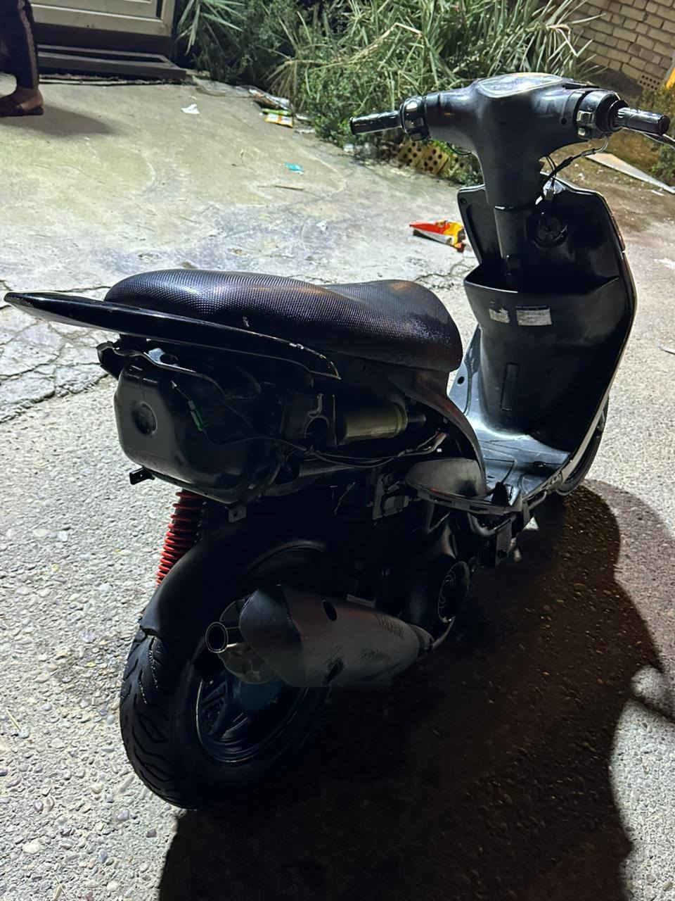 عدله بلاديه للبيع
سلام عليكم عدله بلاديه خير من الله مكينه بلادي ضفيره بلادي كابريتر وكله بلاديه دراجه خير من الله نص نكره سلف وهندر كله شغال بيه دشبول اصلي لونين شغال ملوحته بلاديه تخبل الدراجه بيه زوج ويل نجمه مسدود وصالصنه FM دراجه خرسه صوته مينسمع كله ع وضع البلادي ارجع واكول دراجه بلاديه مو هذن الملزكات ومصبغات  دراجه اذا بيه برغي نقص اخذه بلاش دراجه عارضه ب425 وبيه مجال حك الجيه مكاني بغداد الدوره البعيثه ***********
