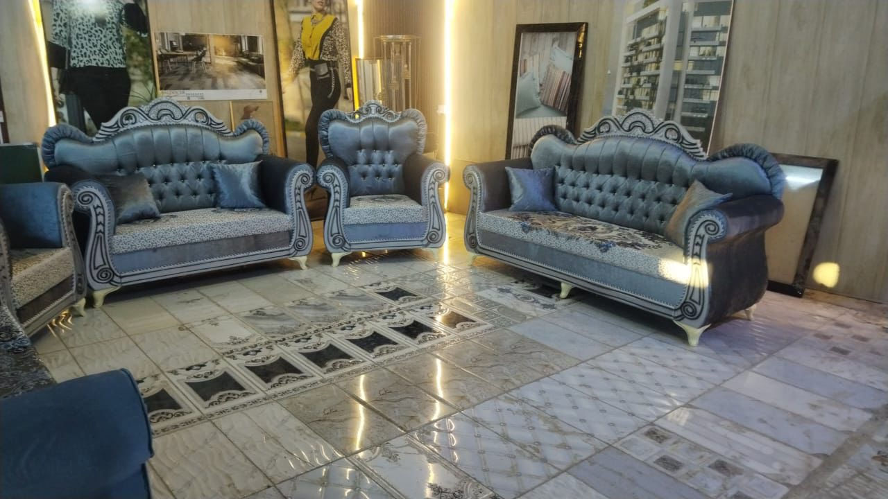 عروض رأس السنه بلشت 🤩🤩🔥🔥

انتباه شغل التسگام مو السوگي
خشب كلة جديد مو مستعمل ولا سگيبات
ضمان فتح البطانة ومشاهدة الهيكل 🔴

موصفات العمل 
المقعد بلوك اسود بلاويد
الهيكل خشب چام روسي غير مشروح او مقطع
اسفنج مميز اول ضد النزول مع الضمان
القماش تركي مبطن طبگتين

انسب الاسعار في العراق 
يوجد عرض تخفيض خاص لأصحاب الجملة والحاويات 🔴

🔴 تنويه مهم :
شغلنا تسگام فقط (شغل مصري درجة أولى)
نقدّم جودة حقيقية مو سوكي ✋

✅ تسگام بلوك أسود بلاويد
✅ قماش جديد وتر بروف
✅ ألوان حديثة
✅ أسعار جملة لأنّنا معمل مو بس معرض

📍 العنوان:
بابل – الهاشمية – تقاطع السياحي

📩 للحجز ومعرفة الأسعار:
راسل الصفحة أو واتساب 👇
📞 *********** – أستاذ حيدر ابو عبدالله
📞 *********** – حسنين الحربي
📞 *********** – أسامة السعدي

✨ جرب… واحكم بنفسك …

#معرض_الحربي_ابو_عبدلله_لتجارة_الاثاث_المنزلي_الجديد_والمتسعمل
#بابل #ديوان #تخم #تسگام #جملة
