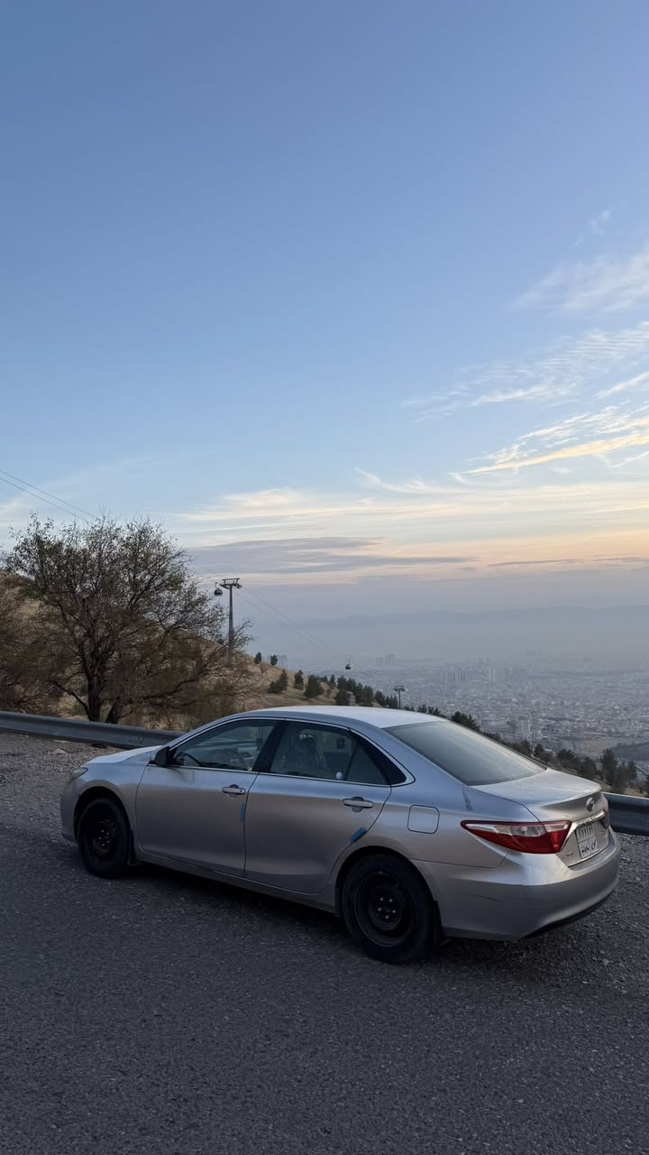 سلام عليكم                                                                                                   كامري 2017  Le 
ماشيه 245 الف 
بيها قطعتين بارد والبنيد مبدل ومصبوغ 
سعرها 140 وبيها مجال بعد 
مكاني صلاح الدين - الضلوعيه 
***********
