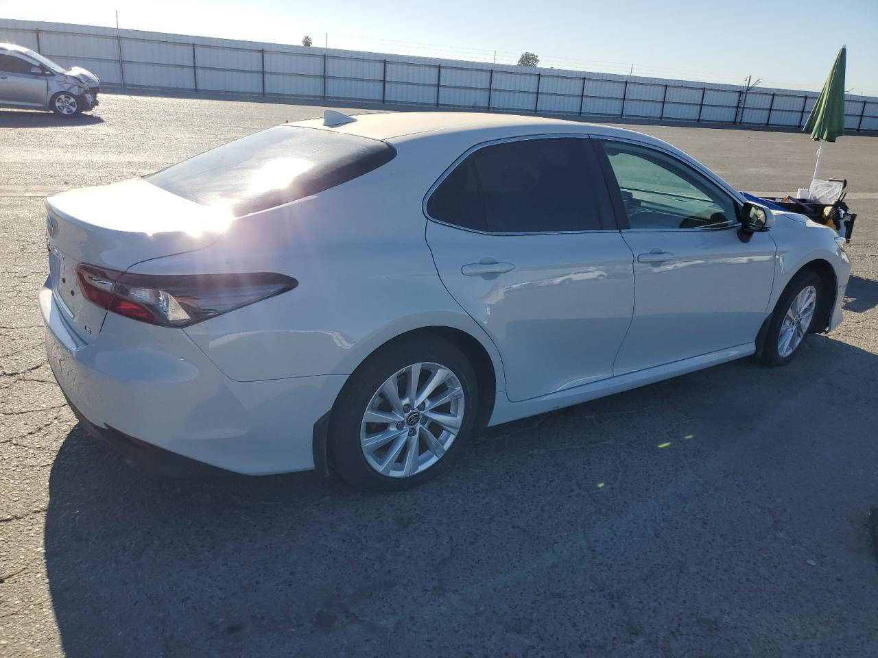 اسلام عليكوم
تويو تا كامري 
2024
موصفات LE
سيارا اماً مي و خلفي و مراية رادار فه تل رادار سيارة 
سيارا  كلين تا يتل بدون صوبخ حه تا دعاميات بدون صوبخ
عنوان سيارا دهوك 
سيارا جاهز من كلشي
رقم شاصي  4T1C11AK0RU208669 

***********…..اتصال.    

***********واتس آ
