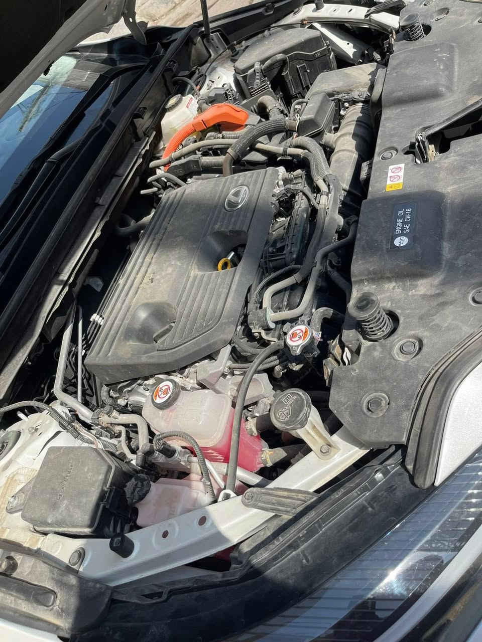 لكزز nx350hموديل ٢٤ ماشية ١٠ الف كيلو رقم بغداد قطعة وحدة بنيد للبيع الاتصال ***********
